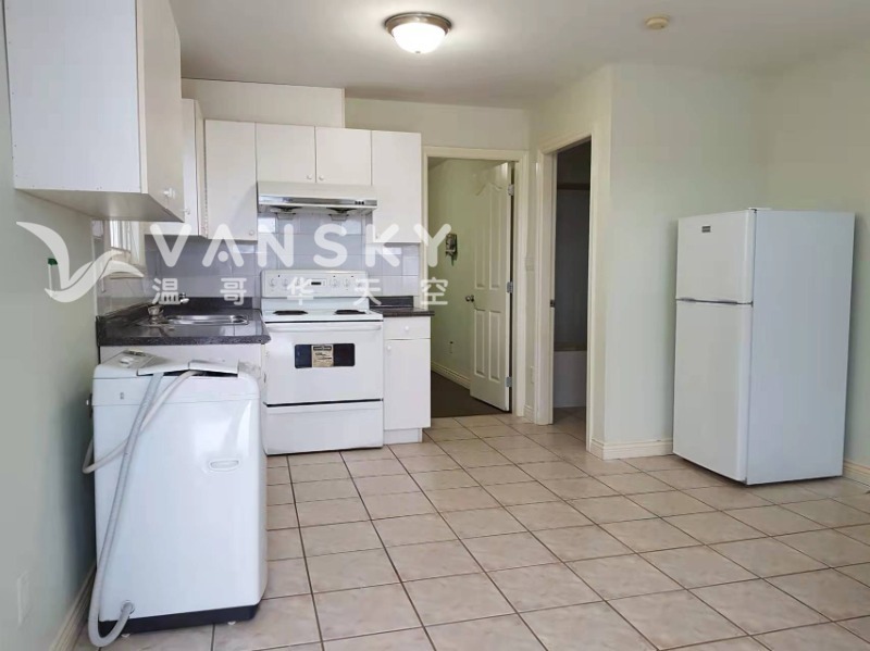 221214202359_2022-01-01 One Bedroom Suite.JPG